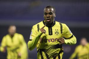 国际足联俱乐部世界杯-法尔克：多特对吉滕斯标价降至5000万欧，球员梦想转会英超