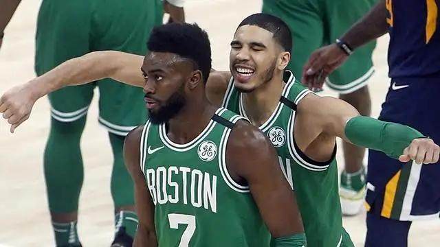 国际足联俱乐部世界杯-2比1领先双探花保持冷静 G4将检验他们的巨星成色